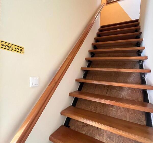 مبيت وإفطار Flamingó Szállás