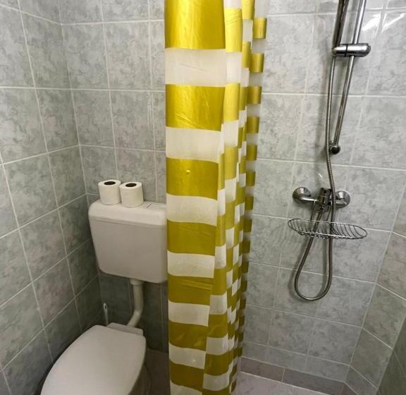 مبيت وإفطار Flamingó Szállás