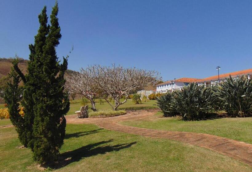 هتل Fazenda Retiro Das Rosas
