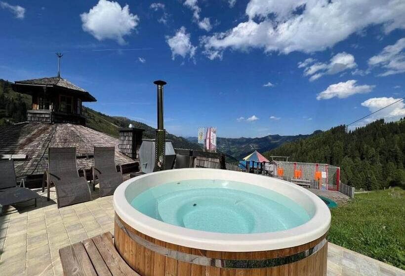 Отель Gehwolfalm Berg