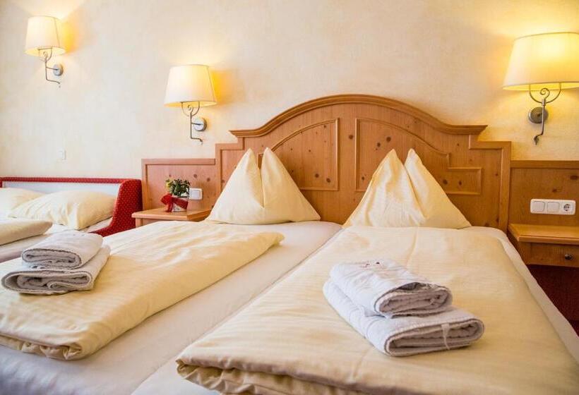 Отель Gehwolfalm Berg