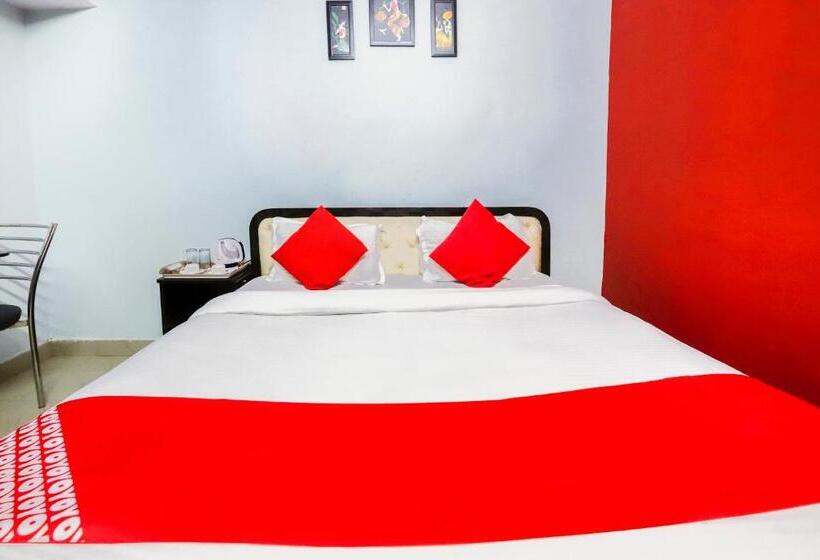 Отель Oyo Royal Inn