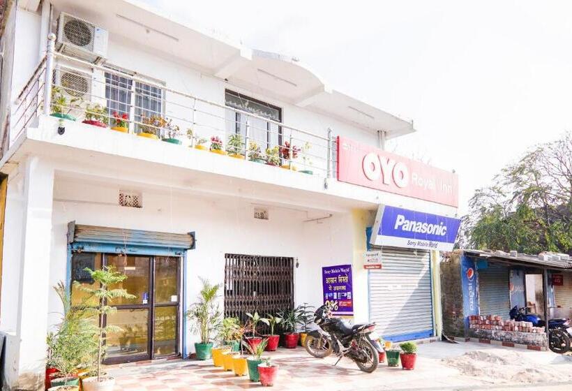 Отель Oyo Royal Inn