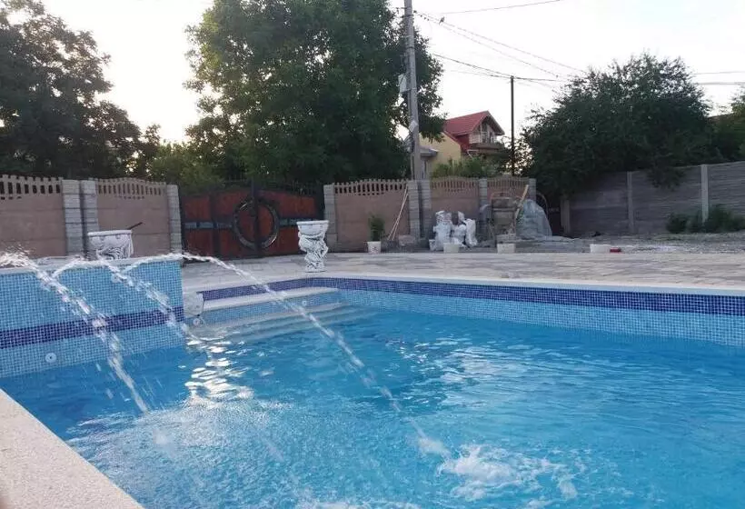 پانسیون Cool Breeze   Mamaia Nord