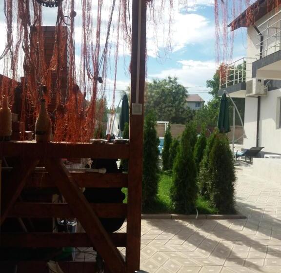 پانسیون Cool Breeze Mamaia Nord