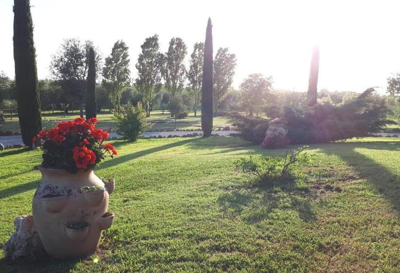 تختخواب و صبحانه Casa Degli Ulivi