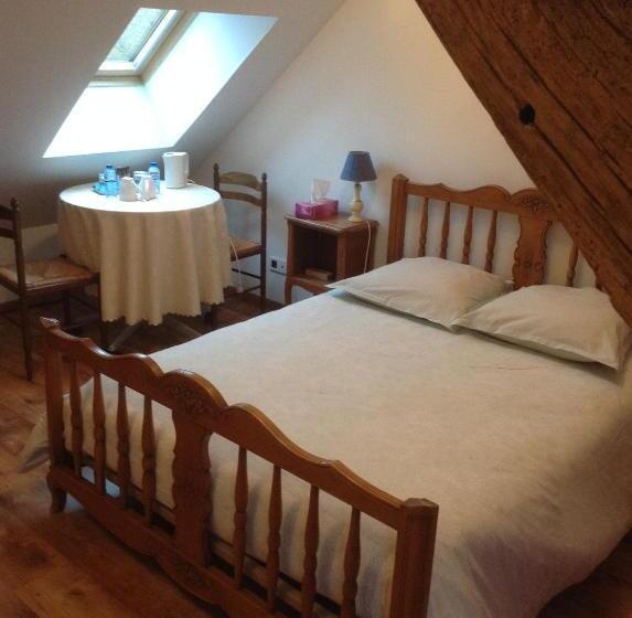 مبيت وإفطار Entre Bourgogne Et Morvan