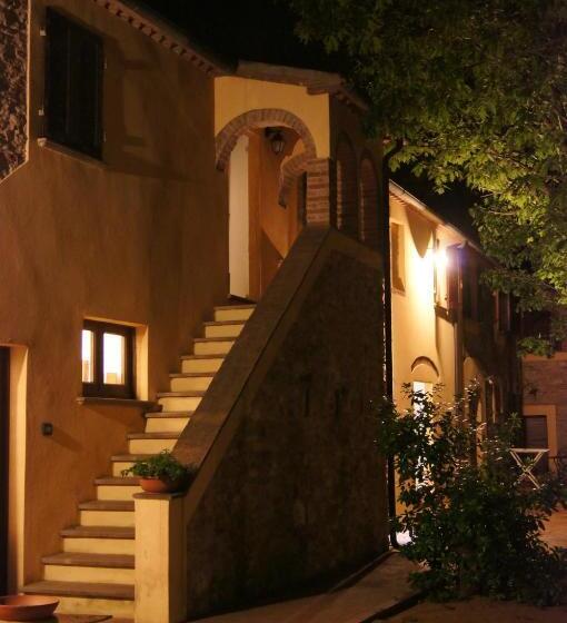 Отель Agriturismo Il Piaggione