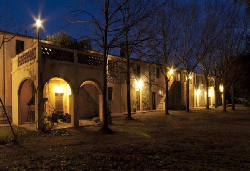 Отель Agriturismo Il Piaggione