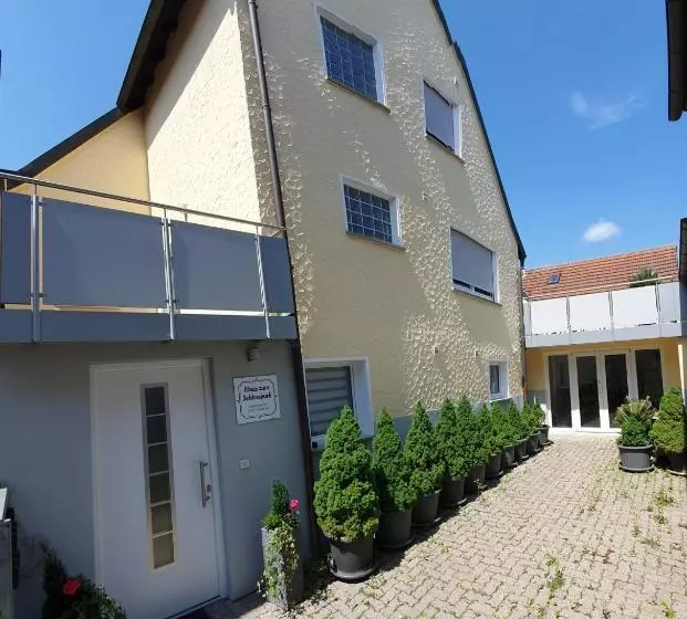 Majatalo Haus Zum Schlosspark