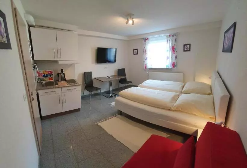 Majatalo Haus Zum Schlosspark