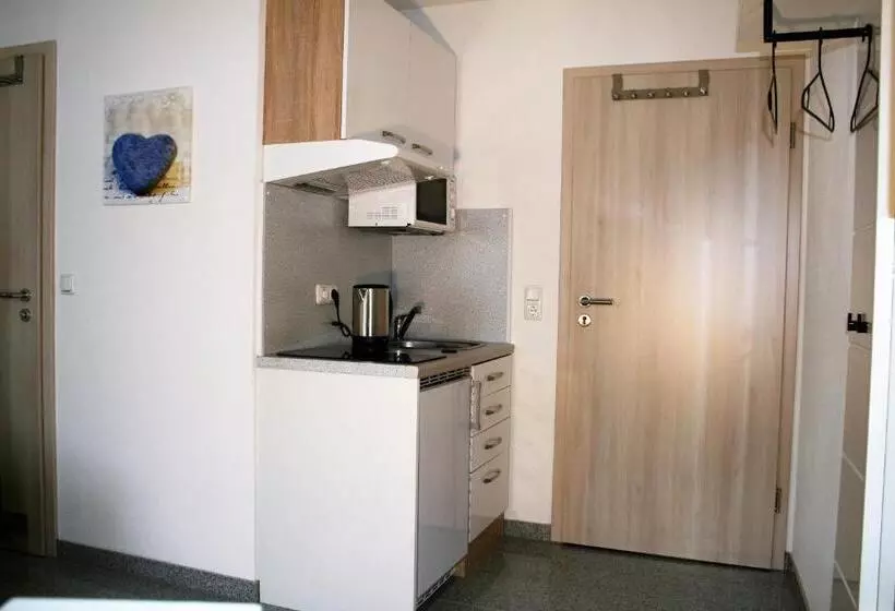 Majatalo Haus Zum Schlosspark