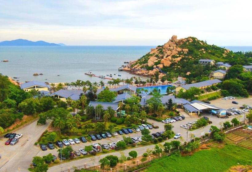 אתר נופש Naqin Geological Ocean Park