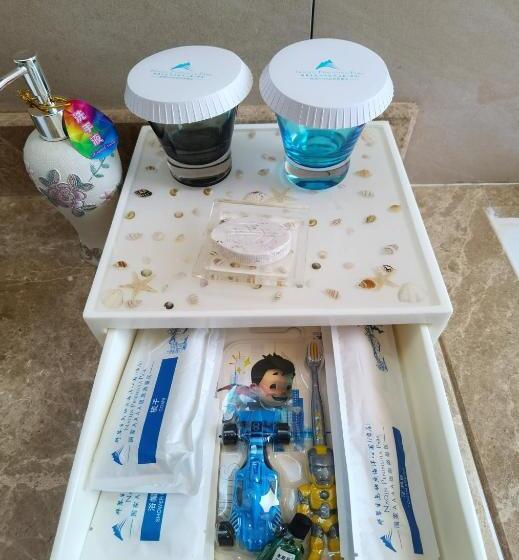 אתר נופש Naqin Geological Ocean Park