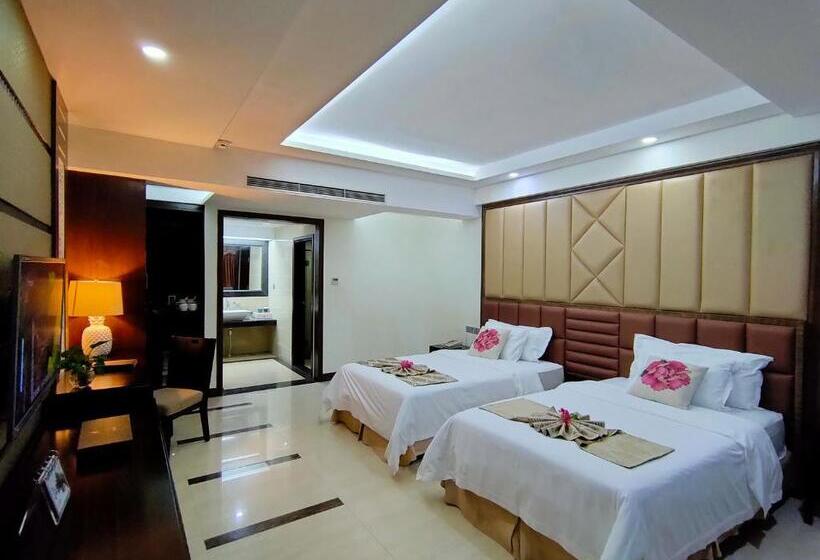 אתר נופש Naqin Geological Ocean Park