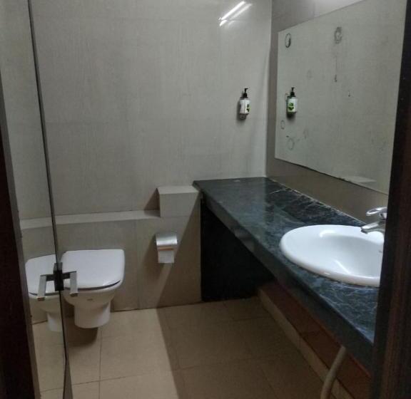 בית מלון כפרי The Shagun