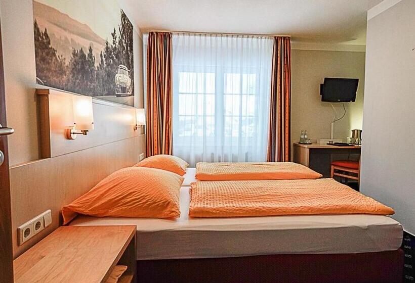 بنسيون Gästehaus Fuchshof