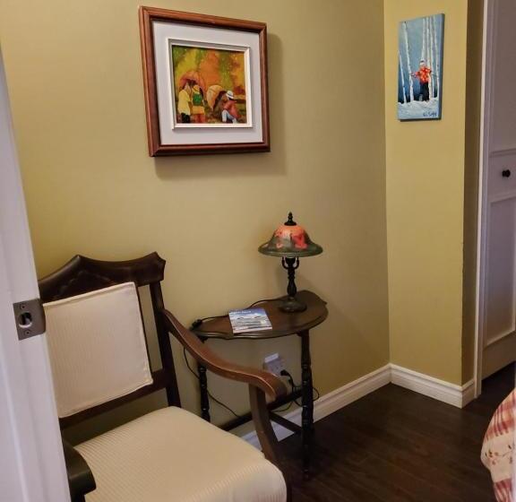 膳宿费 Gîte Du Château