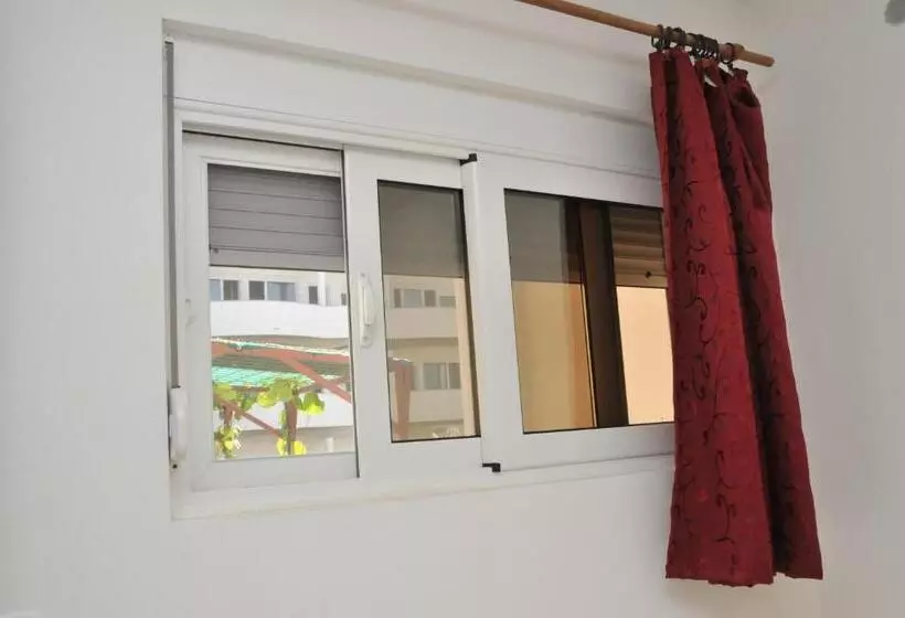 پانسیون Guest House Nura