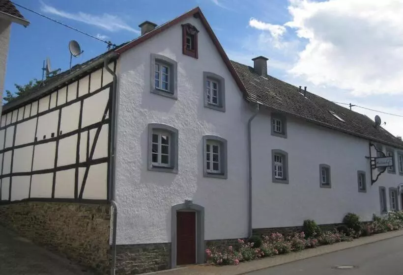 ペンション Maternushof