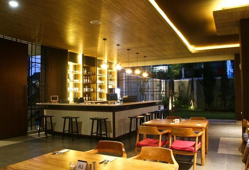 ホテル Balcony  Sukabumi