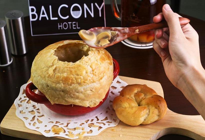 ホテル Balcony  Sukabumi