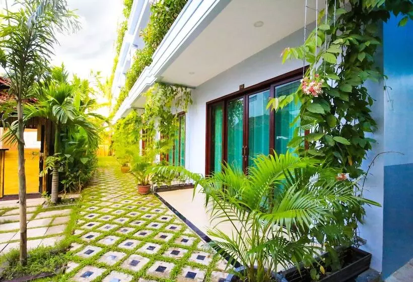 تختخواب و صبحانه Chheng Residence