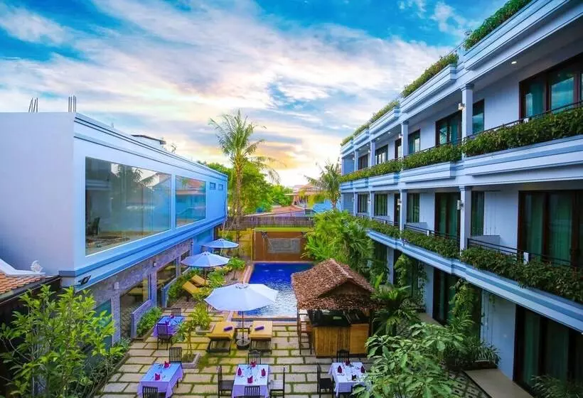 تختخواب و صبحانه Chheng Residence