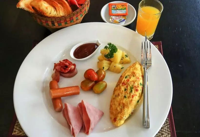 تختخواب و صبحانه Chheng Residence