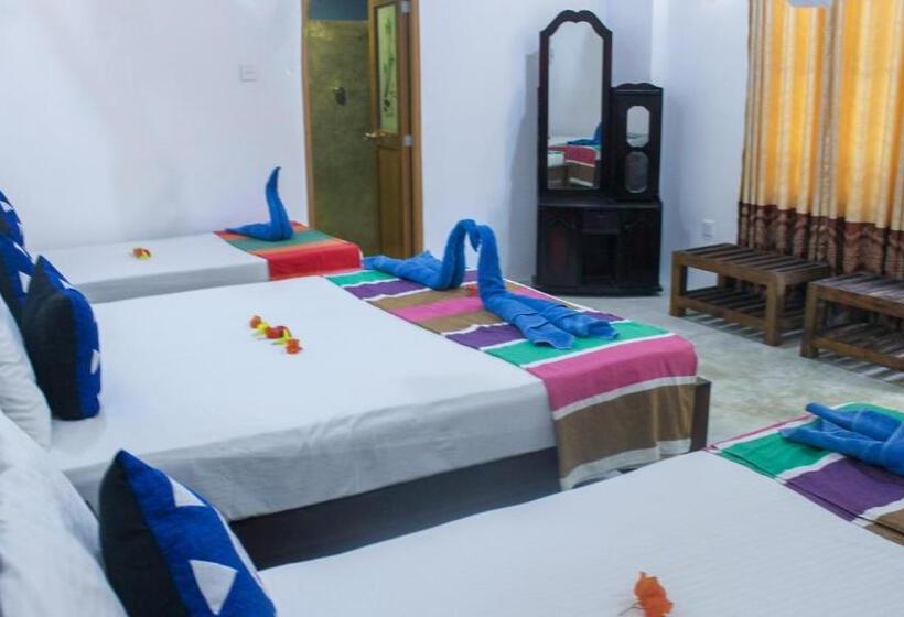 צימר Lathika Homes