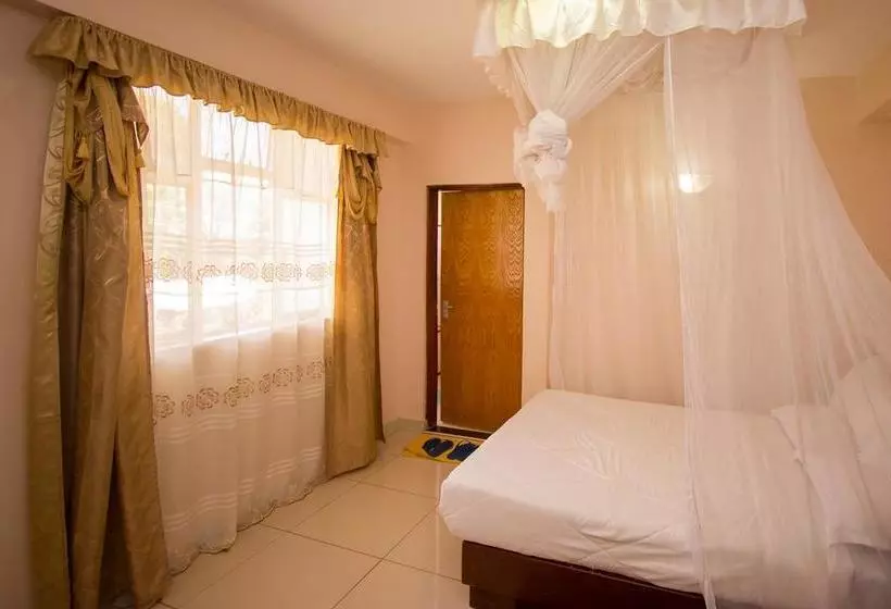 Hotel Dans