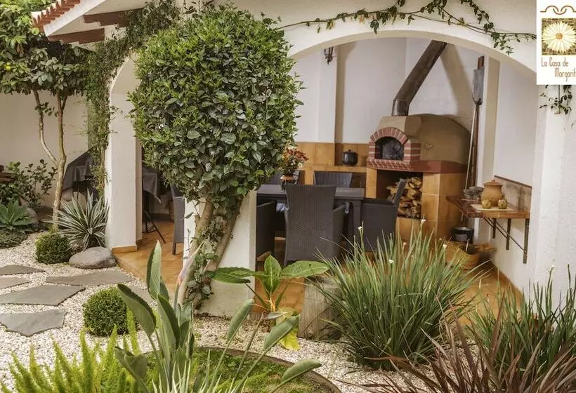 هتل Boutique La Casa De Margarita