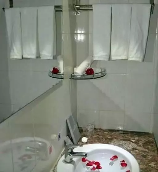 هتل Cs