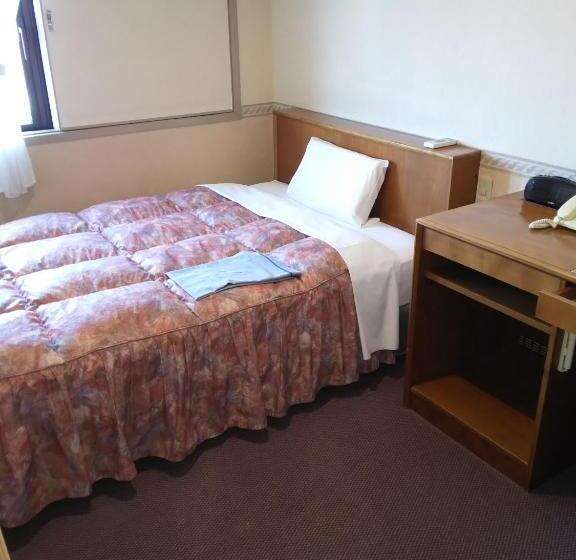 בית מלון כפרי Hyper Hills Hirosaki