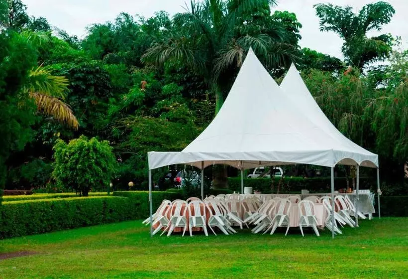 هتل Kalya Courts