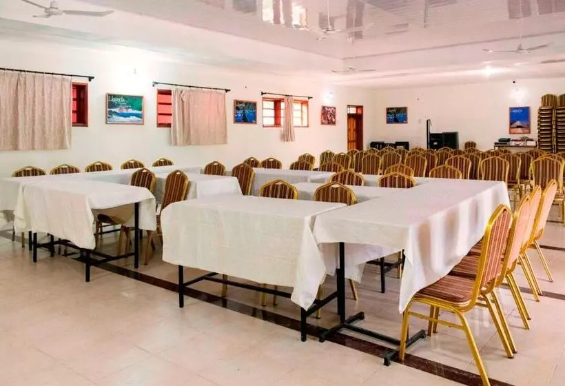 هتل Kalya Courts
