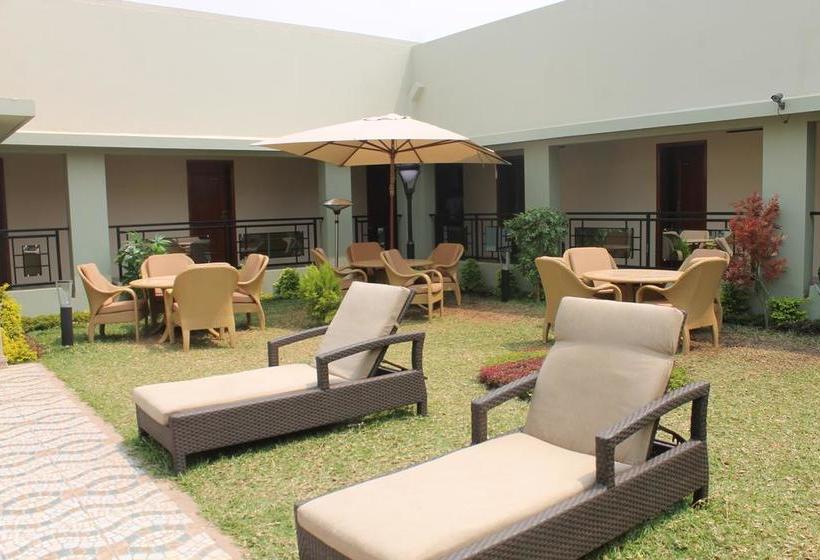 هتل Moon Palace Kolwezi