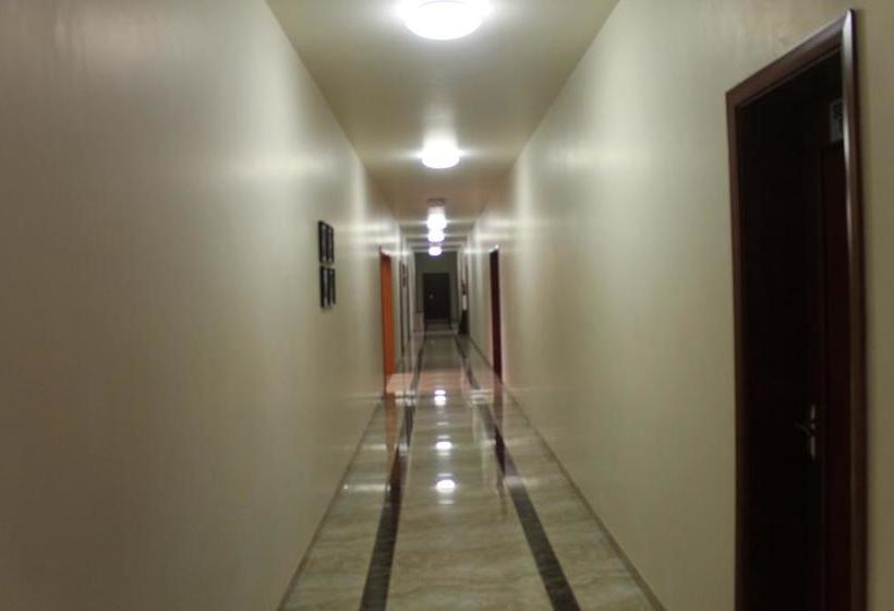 هتل Moon Palace Kolwezi