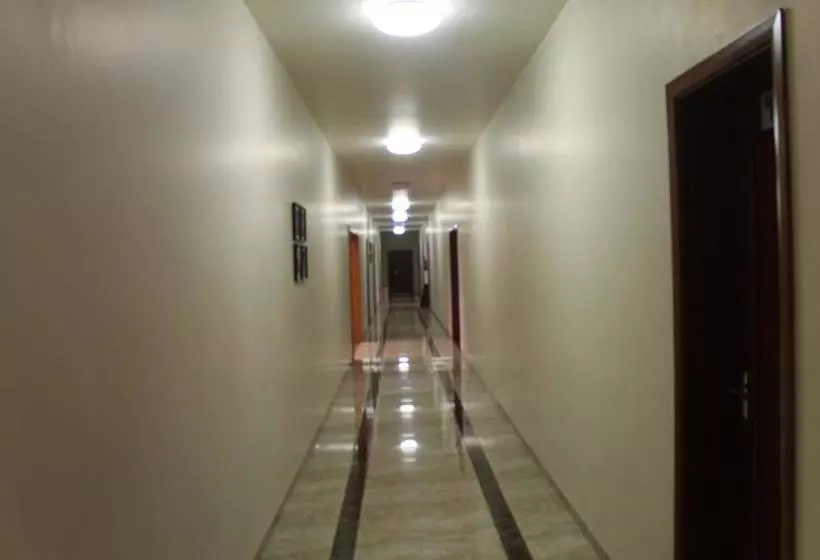 هتل Moon Palace Kolwezi