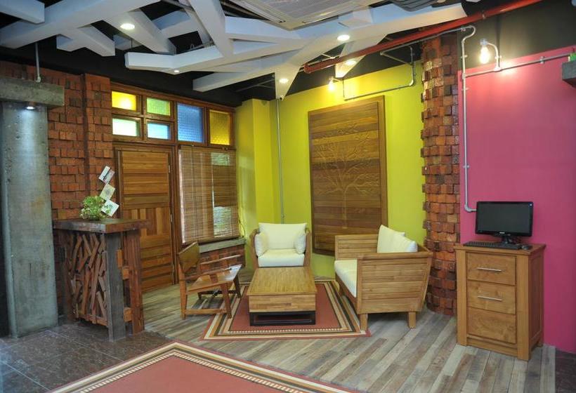 בית מלון כפרי Suunah Kekabu Resort