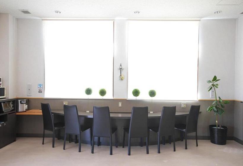 فندق Toyota Village