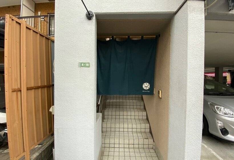 Tsuruya Guesthouse   Hostel