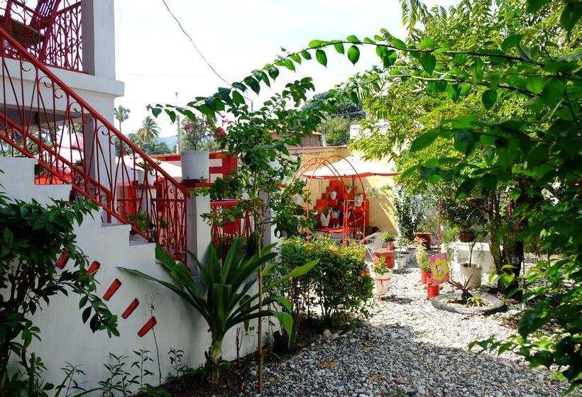 Bed and Breakfast Eden Villa Jacmel