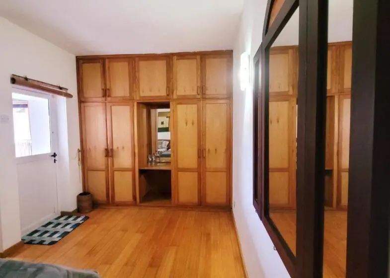 تختخواب و صبحانه Sannyasa Wellness And Spa
