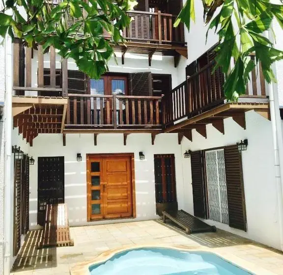 تختخواب و صبحانه Sannyasa Wellness And Spa