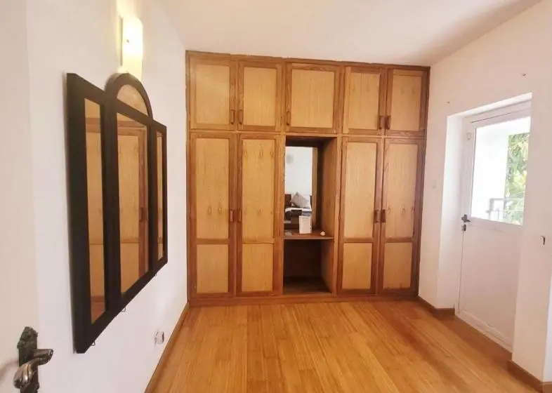 تختخواب و صبحانه Sannyasa Wellness And Spa