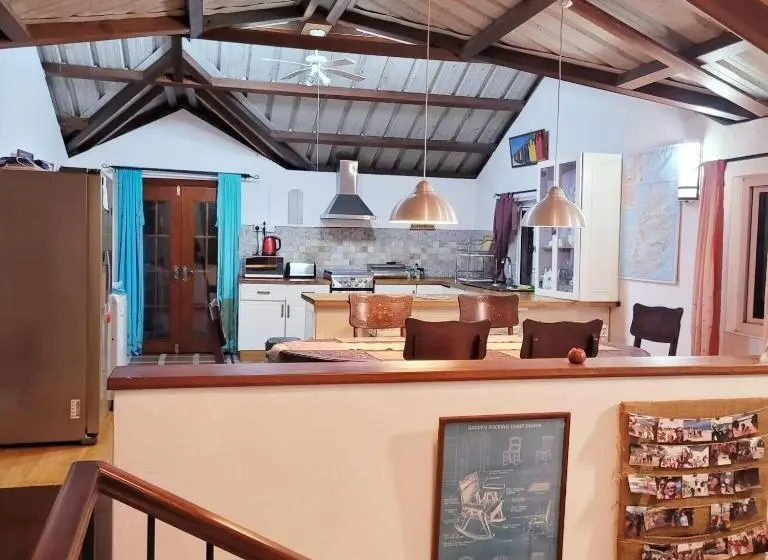 تختخواب و صبحانه Sannyasa Wellness And Spa
