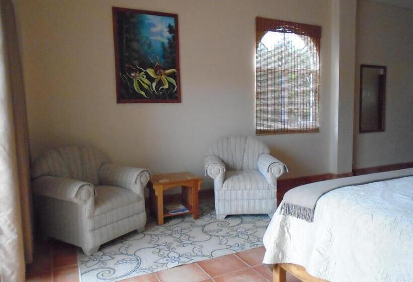 تختخواب و صبحانه Serenity Sands