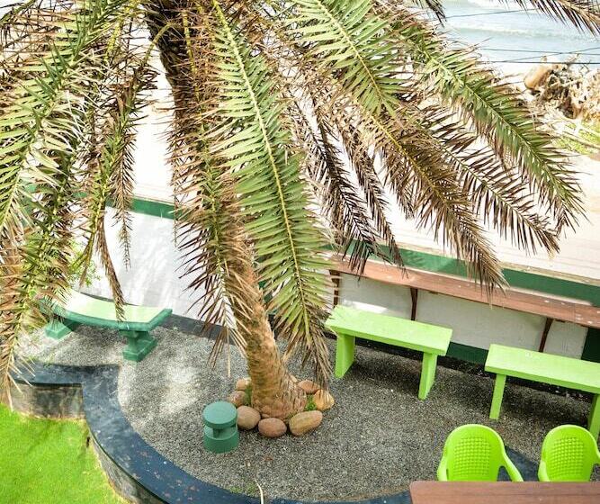 Explore Hostels Negombo
