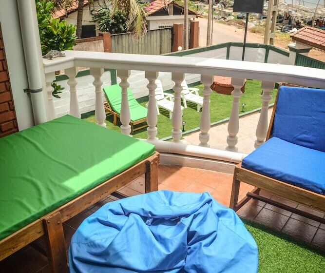 Explore Hostels Negombo